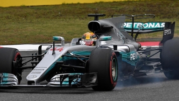 GP Κίνας: Και πάλι pole position o Hamilton
