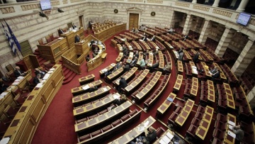 Βουλή: Ξεκίνησε η συζήτηση για την προκαταρκτική στην Υγεία - Δείτε live