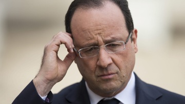 Ολάντ: Το χτύπημα στο Παρίσι συνδέεται με την τρομοκρατία - Σε επαγρύπνηση για τις εκλογές