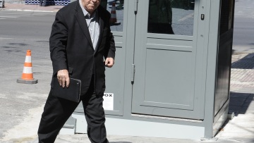 Δραγασάκης: «Χρειάζεται η συστράτευση όλων για το τέλος των μνημονίων»