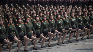 Οξύνεται η ένταση: Ασκήσεις πυροβολικού με πραγματικά πυρά από την Βόρεια Κορέα