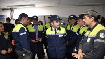 Ο Μακρόν βρέθηκε αντιμέτωπος με τις αποδοκιμασίες συνδικαλιστών στο Αλμπί