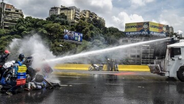 Με tweet απάντησε η πρεσβεία της Βενεζουέλας στον Μητσοτάκη: Τη βία στη χώρα μας προκαλεί η δεξιά