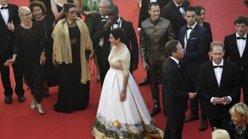 Κάννες: Η ακροδεξιά υπουργός Πολιτισμού του Ισραήλ «ντύθηκε»... Ιερουσαλήμ! 