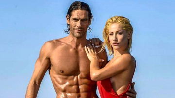 Survivor: Η σύντροφος του Γιάννη Σπαλιάρα ξεσπά για το bullying που δέχεται από τους συμπαίκτες του!