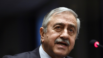 Κυπριακό: Ο Ακιντζί κλείνει την πόρτα των διαπραγματεύσεων