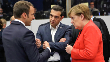 Αγωνία στο Μαξίμου: Ο Τσίπρας συνομίλησε με Μέρκελ, Μακρόν και Τουσκ