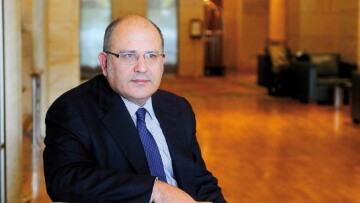 Ξυδάκης: Να εξετάσουμε και το ενδεχόμενο ρήξης με τους δανειστές