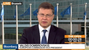 Ντομπρόβσκις: «Ήρθε η ώρα να κλείσει η β' αξιολόγηση» – Καμία αναφορά για χρέος