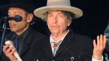 Μπομπ Ντίλαν: «Στο νήμα» έστειλε την ομιλία του στη Σουηδική Ακαδημία- Παίρνει τα χρήματα του Νόμπελ