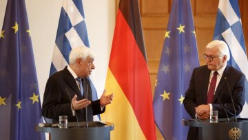 Παυλόπουλος από Γερμανία: Οι εταίροι να εκπληρώσουν τις δεσμεύσεις τους