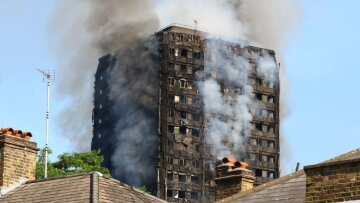 Το Λονδίνο θρηνεί για τον πύργο Γκρένφελ