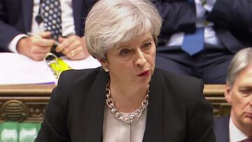 Φωτιά στο Λονδίνο: Η Τερέζα Μέι δεσμεύτηκε να γίνει «λεπτομερής έρευνα»