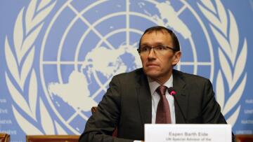 Έιντε για Κυπριακό: Υπάρχουν πέραν της μιας αλήθειας - Να σκεφτούν όλοι έξω από το «κουτί»