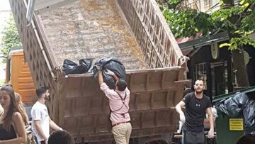 Αγανάκτησαν οι Λαρισαίοι με τα σκουπίδια και τα μάζεψαν μόνοι τους!