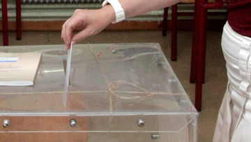 Δημοσκόπηση: Προβάδισμα 7 μονάδων της ΝΔ έναντι του ΣΥΡΙΖΑ