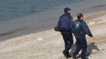 Χαλκιδική: Η θάλασσα ξέβρασε ανθρώπινο οστό στη Νέα Ποτίδαια