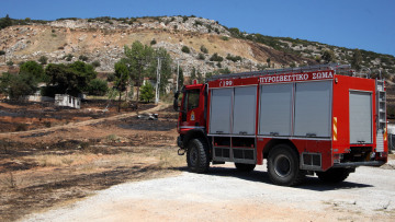 Ζάκυνθος: Φωτιά κοντά σε μοναστήρι στην περιοχή Βολίμες