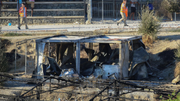 Δήμαρχος Λέσβου για Μόρια: Δεν μπορούμε να ζούμε υπό την ομηρία επεισοδίων