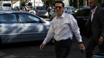 Τσίπρας στην Πολιτική Γραμματεία: Η οικονομία γυρίζει σελίδα - Έχουμε θετικό έργο να αναδείξουμε