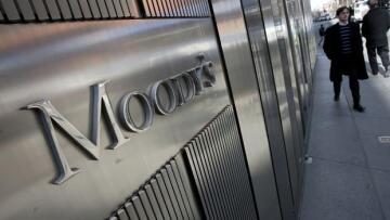 Moody’s: Αμετάβλητη η βαθμολόγηση της Ελλάδας σε «Baa3» με σταθερό outlook