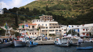 Ικαρία: Μυστικά μακροζωίας από έναν Αρχιεπίσκοπo 400 χρόνια πριν 