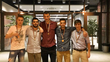 Σάρωσε το Μαθηματικό του ΕΚΠΑ - 5 μετάλλια σε παγκόσμιο διαγωνισμό 