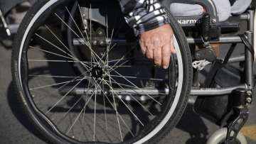 Με ποια πιστοποιητικά απαλλάσσονται από τον ΕΝΦΙΑ τα άτομα με αναπηρία