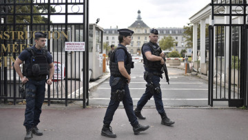Παρίσι: Πυροβόλησαν και συνέλαβαν ύποπτο για την επίθεση στους στρατιώτες