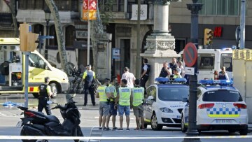 Σύσσωμος ο πολιτικός κόσμος καταδικάζει την επίθεση στη Βαρκελώνη