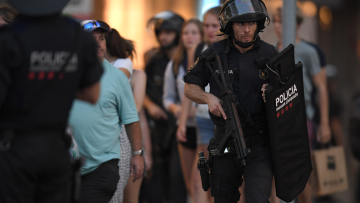 Τρόμος στη Βαρκελώνη: 13 νεκροί, 100 τραυματίες, μία Ελληνίδα