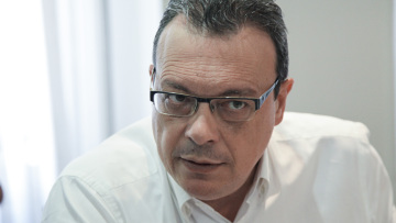 Επιμένει ο Φάμελλος: Περίεργο φαινόμενο που ξεκίνησαν οι φωτιές στο Δεκαπενταύγουστο
