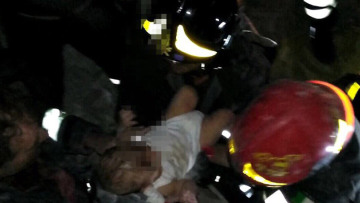 Απίστευτες εικόνες από τα 4 Ρίχτερ στην Ισκια της Ιταλίας - Δύο νεκροί 