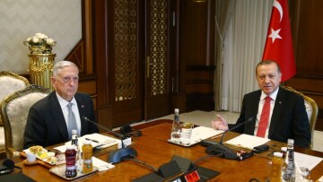 Τετ α τετ Ερντογάν - Μάτις για τους  Κούρδους της Συρίας