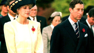 Νταϊάνα - Κάρολος: Φορούσε σέξι εσώρουχα από τα Harrods και της έλεγε «φαίνεσαι γελοία»