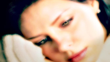 Η σχέση της παιδικής κακοποίησης & «καταπιεσμένων συναισθημάτων» στην ενήλικη ζωή!