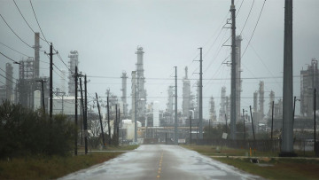 Χιούστον: Δύο εκρήξεις στο εργοστάσιο χημικών που είχε πλημμυρίσει