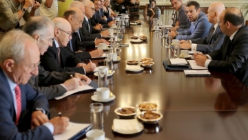 Συνέχιση των μεταρρυθμίσεων ζήτησαν οι τραπεζίτες από τον Τσίπρα 