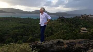 Αρνείται να εγκαταλείψει το ιδιωτικό του νησί που απειλείται από τον τυφώνα Ίρμα ο Ρίτσαρντ Μπράνσον