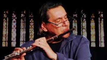 Καταξιωμένος μουσικός ο Δράκος που ασελγούσε σε ανήλικες μαθήτριές του 