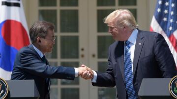 Συμφωνία Τραμπ και Νότιας Κορέας για πώληση όπλων πολλών δισ. δολαρίων