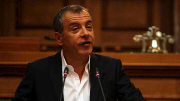 Θεοδωράκης: Με τον Μακρόν από την πρώτη στιγμή - Δεν αντέγραψε παλιά μοντέλα