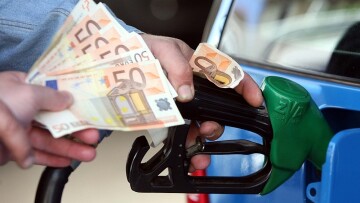 Αποκάλυψη: Ετοιμάζουν αύξηση καυσίμων, για τα τέλη κυκλοφορίας του 2018