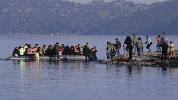 Σχεδόν 2.500 μετανάστες και πρόσφυγες μόνο τον Σεπτέμβριο στα νησιά