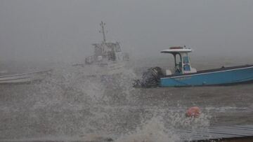 Τυφώνας «Μαρία»: Εικόνες καταστροφής στη Δομινίκα - Σε συναγερμό Γουαδελούπη, Μαρτινίκα, Πουέρτο Ρίκο