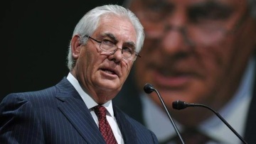 Τίλερσον: Η συμφωνία για το πυρηνικό πρόγραμμα του Ιράν πρέπει να αναθεωρηθεί