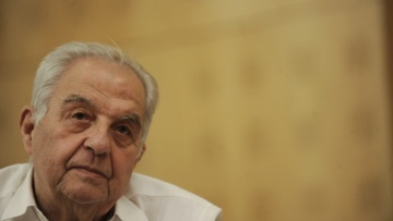 Φλαμπουράρης: Δεν σκέφτομαι παραίτηση Κουρουμπλή, παραποιήσατε τις σημειώσεις μου