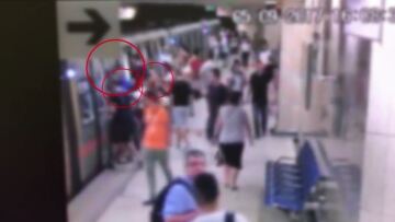 Βίντεο: Έτσι δρούσε η σπείρα των πορτοφολάδων στο Μετρό - Οι φωτογραφίες τους