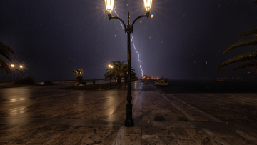 Ραγδαία επιδείνωση του καιρού με βροχές, πτώση της θερμοκρασίας και ισχυρούς βοριάδες