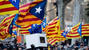 Ισπανική κυβέρνηση: Δεν πρόκειται να γίνει δημοψήφισμα την Κυριακή